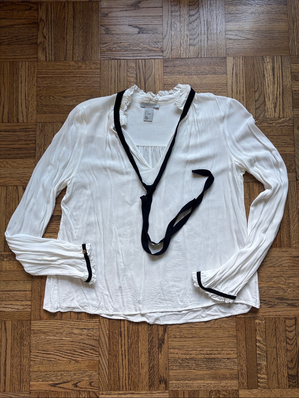 H&M White Long-Sleeve Ruffle V-Neck Blouse with Black Trim Tie
